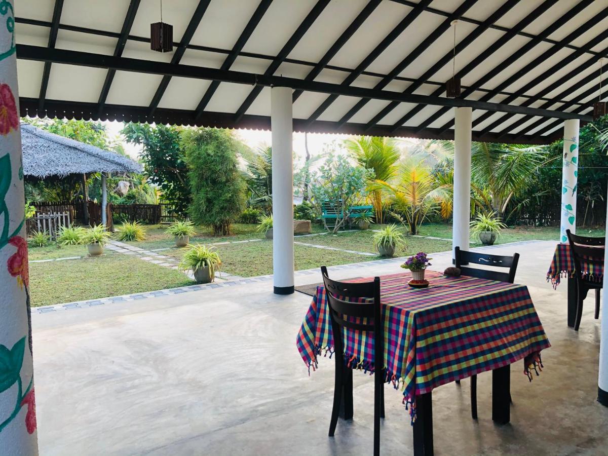 Screwpine Beach Villa Dikwella Exterior foto